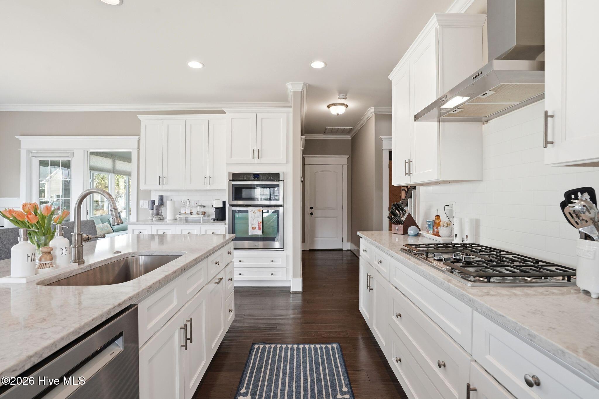 100559080 | Photo 29