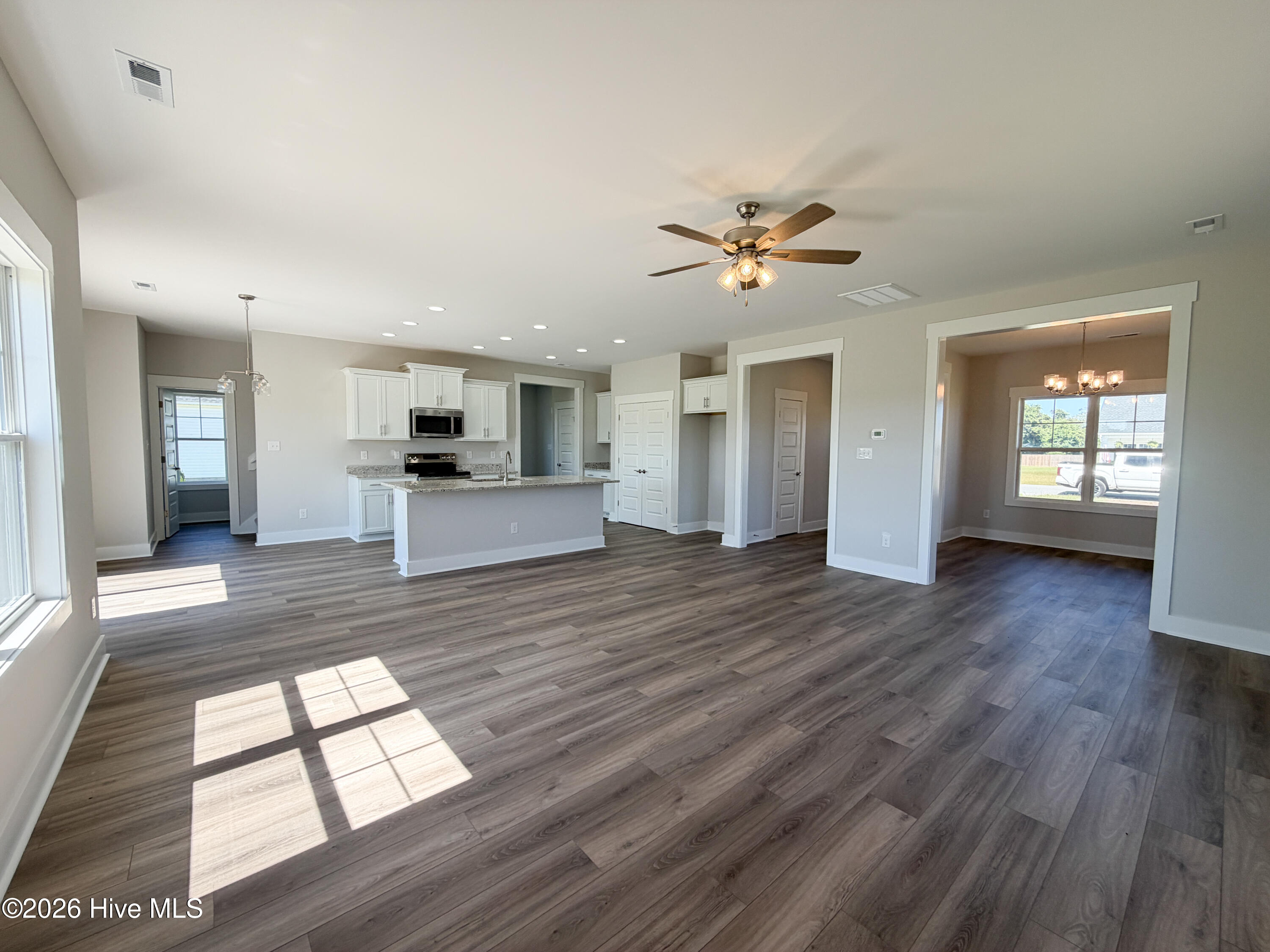 506 E Black Water Lane, Maysville, NC 28555 – photo 8