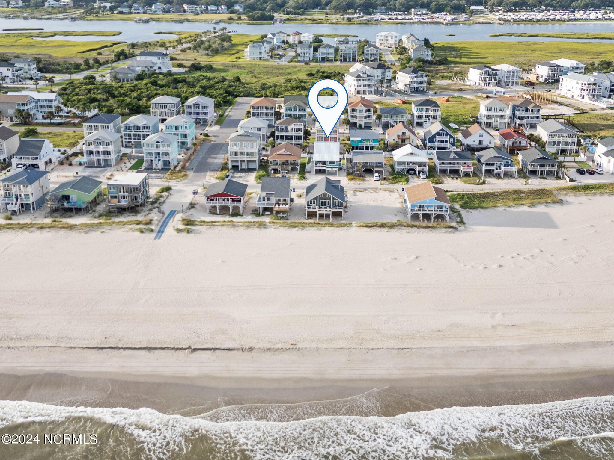 100464984 | Photo 12