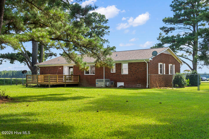 22367 Nc Highway 55,Oriental