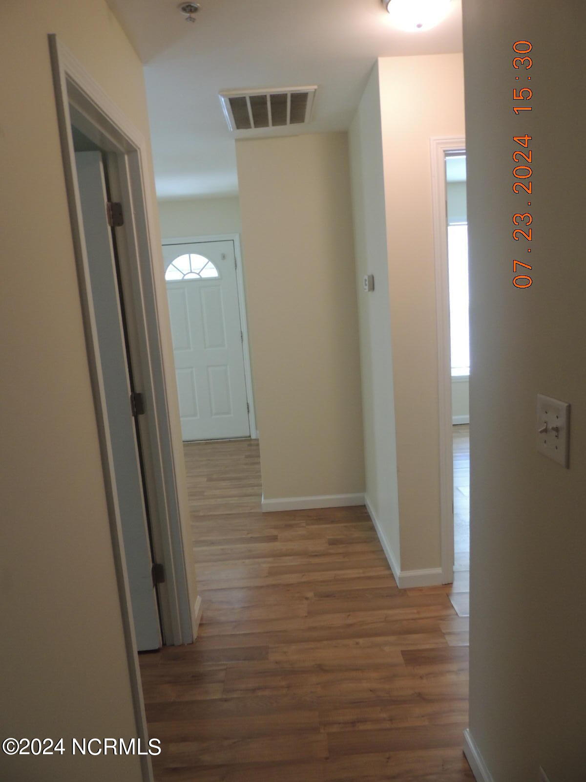 100550427 | Photo 14