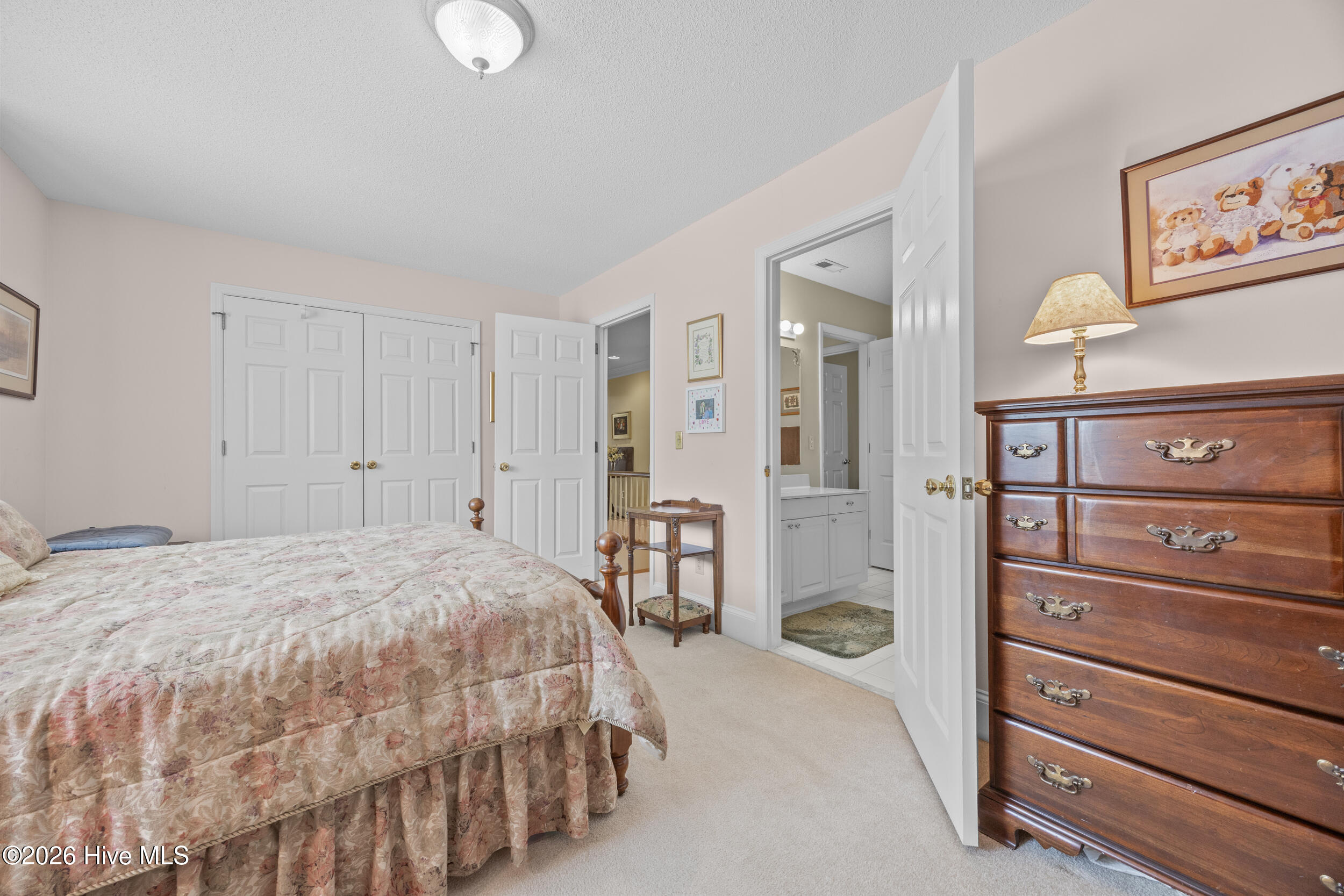 100564035 | Photo 35