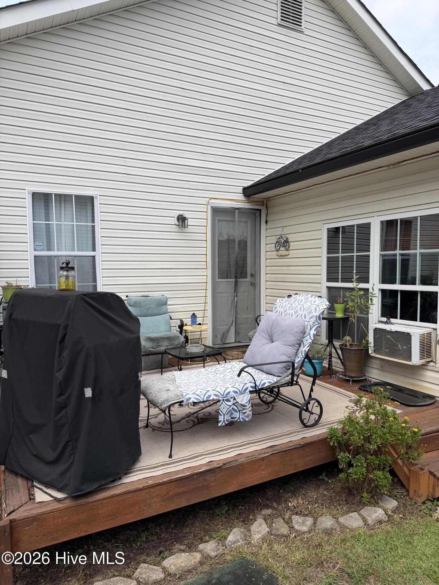 Photo 3 of Single family home for sale at 218 Spring Oak Ln, North Augusta, SC 29841 | MLS# 100604841 | Listing updated on 2026-09-19