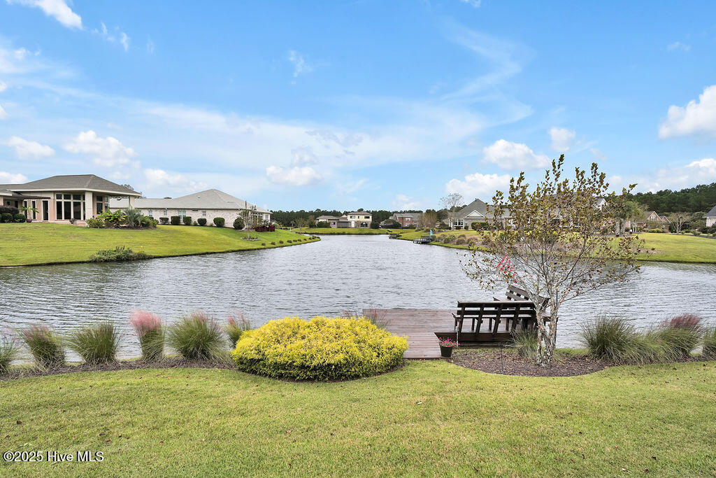 100544404 | Photo 52