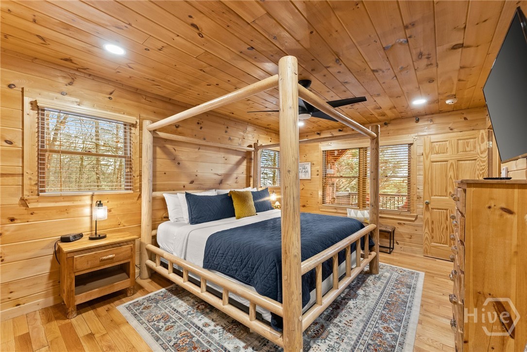 437 Spruce Circle