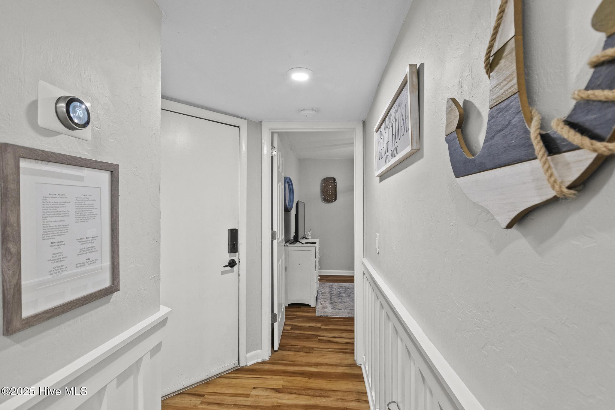 100546076 | Photo 24