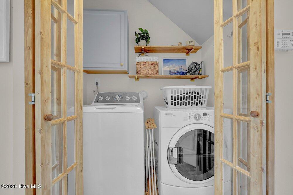 100566646 | Photo 26