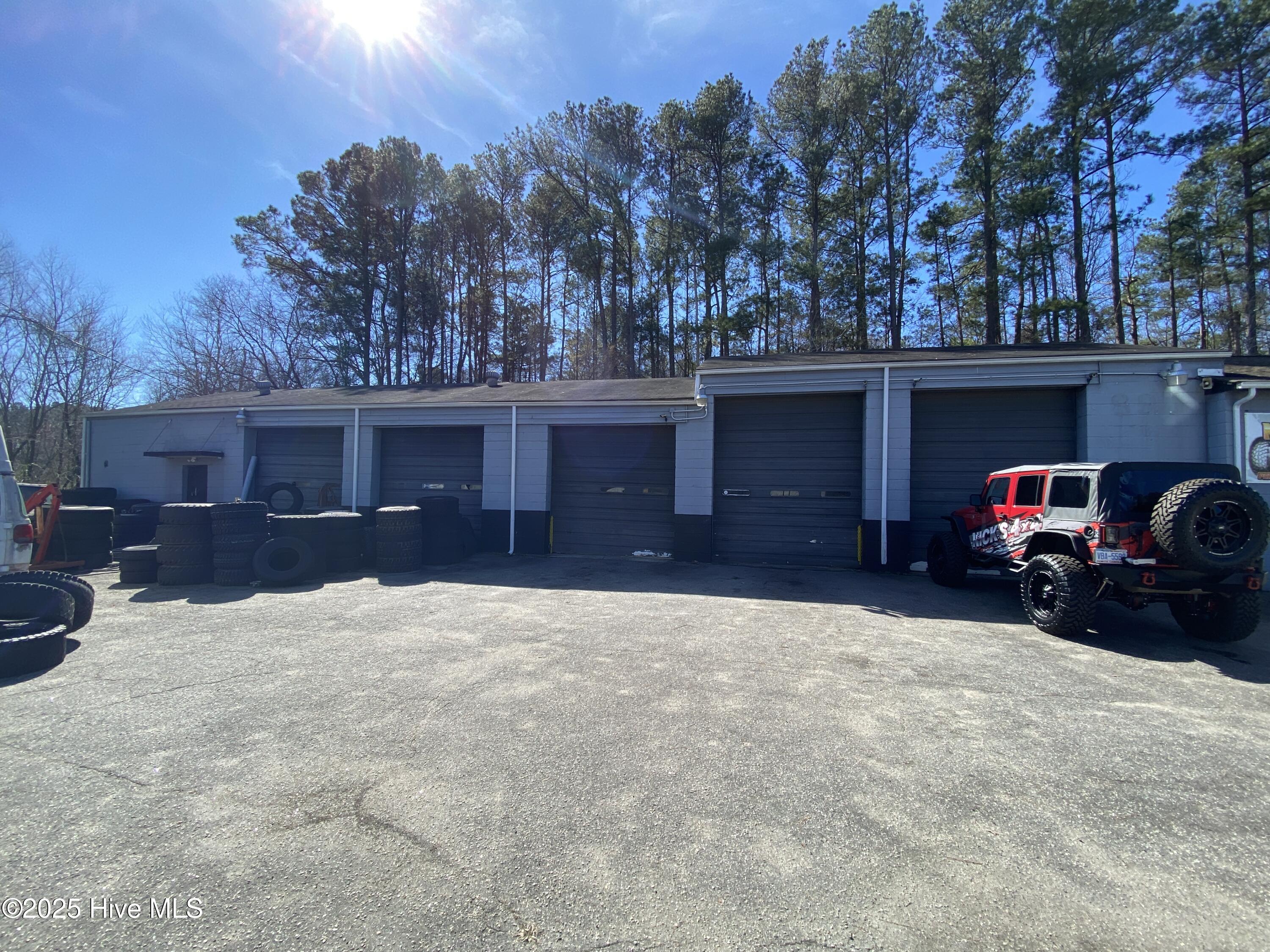 FC5554B1-BD23-4B7E-9EE7-D8A06024B5D5