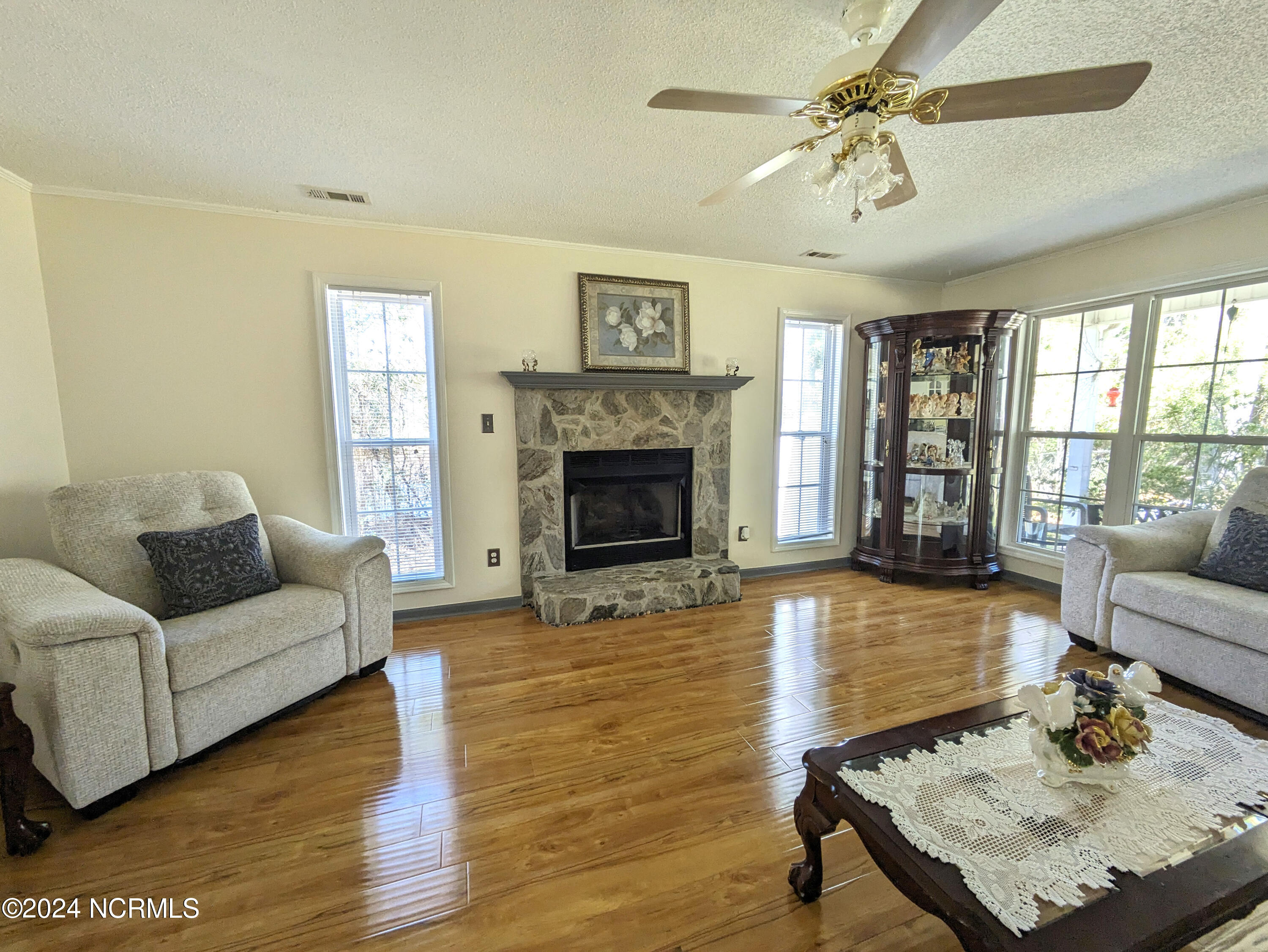 117 Longwood Drive, Stella, NC 28582 – photo 9: PXL_20240308_160809289