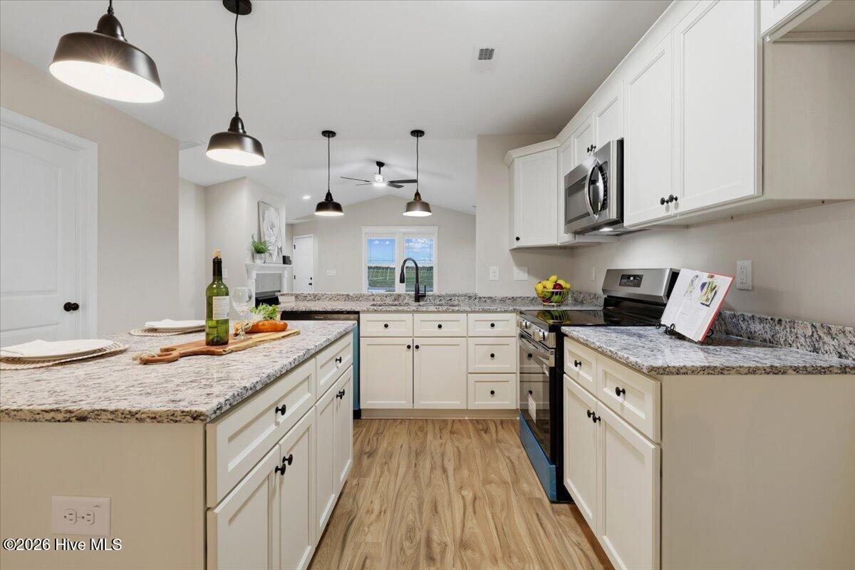 28-52 Grace Pond Ave-28