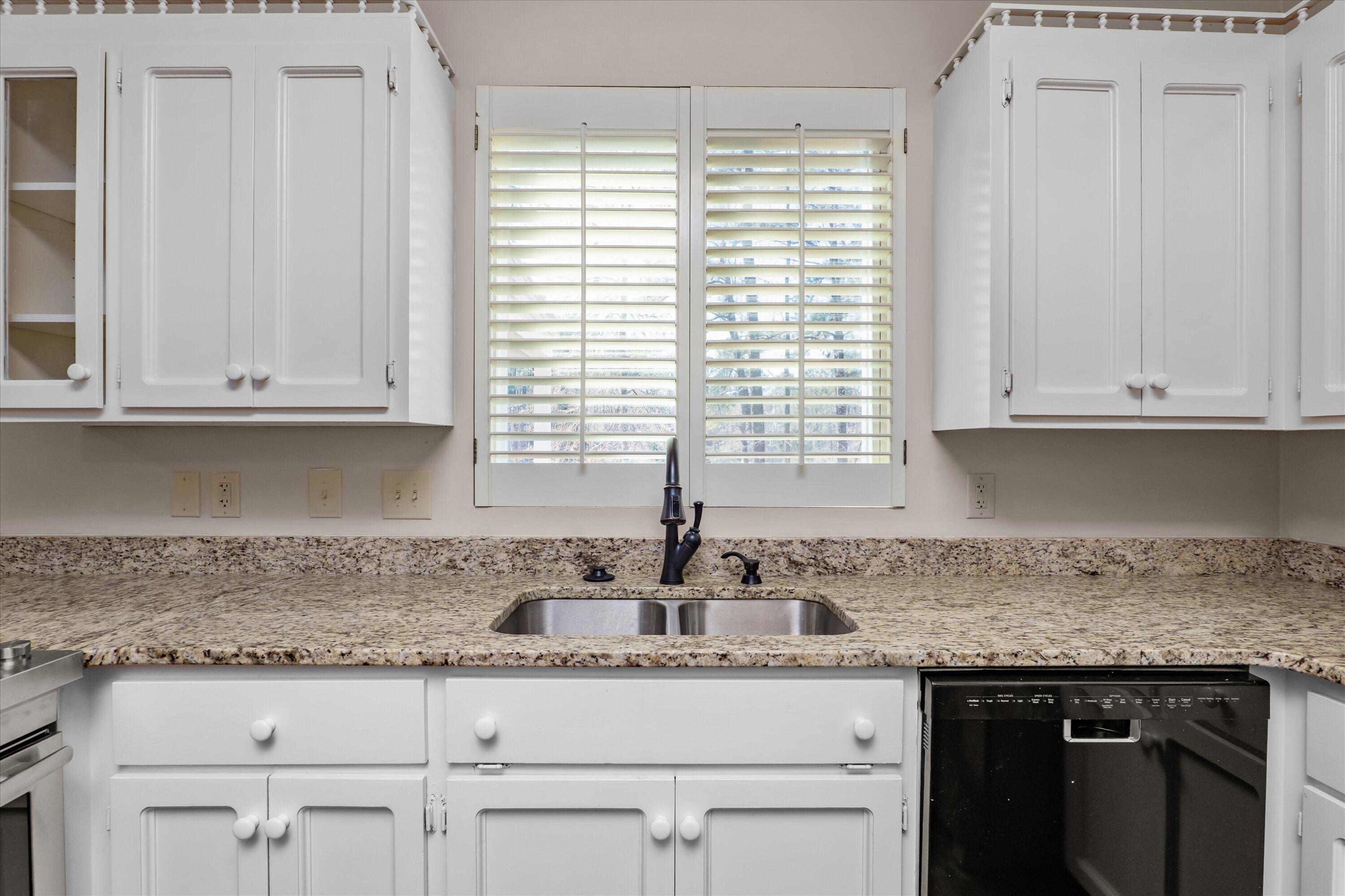 856 POINT COMFORT Road, Martinez, GA, 30907