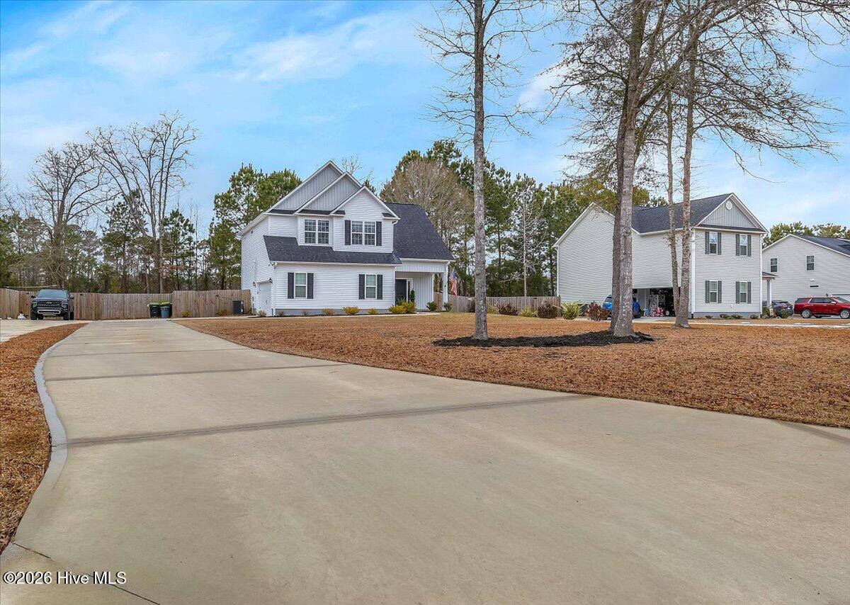 100553155 | Photo 46