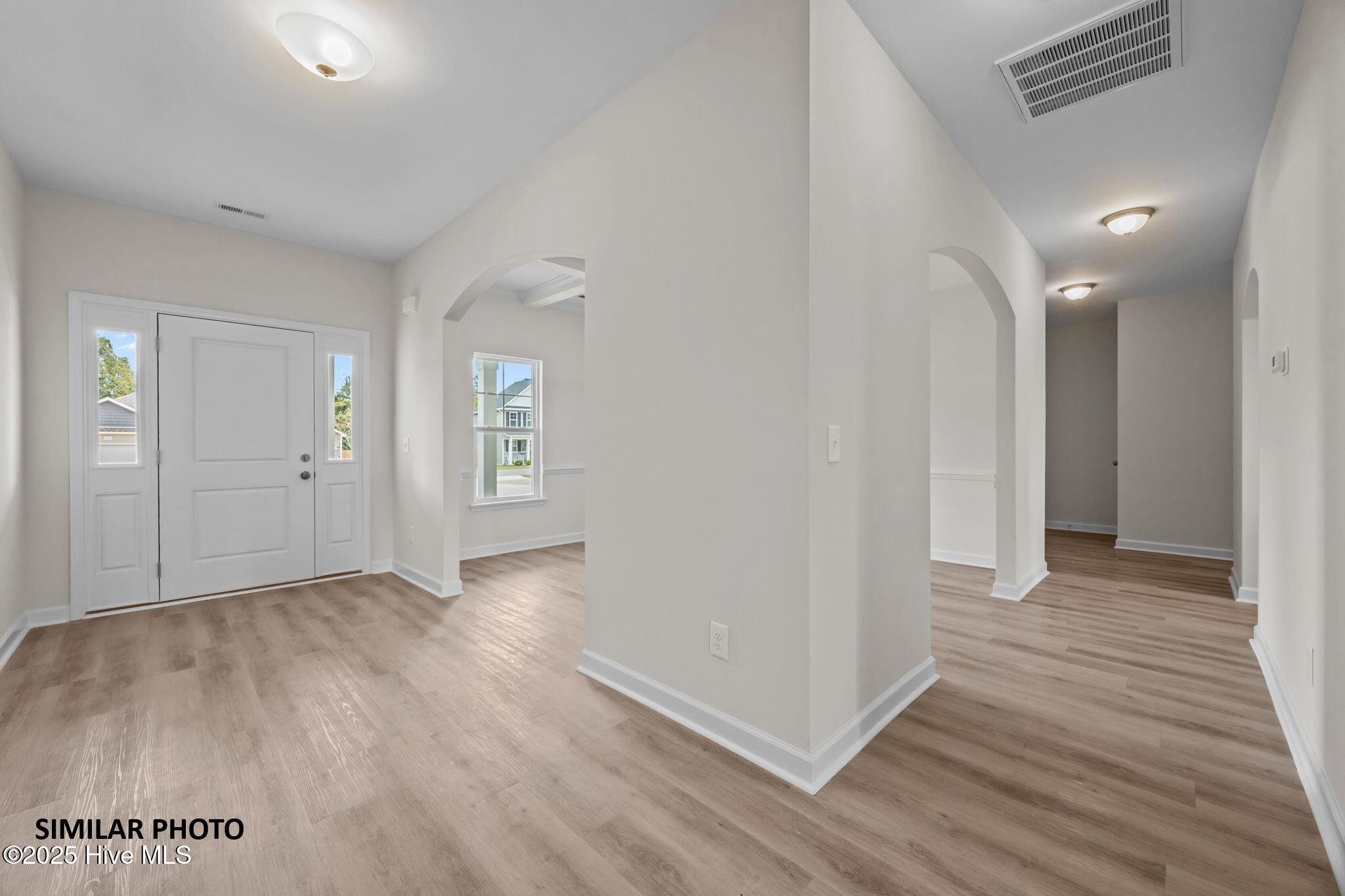 1104 Lunenburg Place, Jacksonville, NC 28540 – photo 3: 2-web-or-mls-IMG_9186