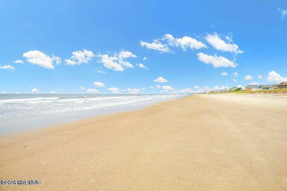 100568418 | Photo 12