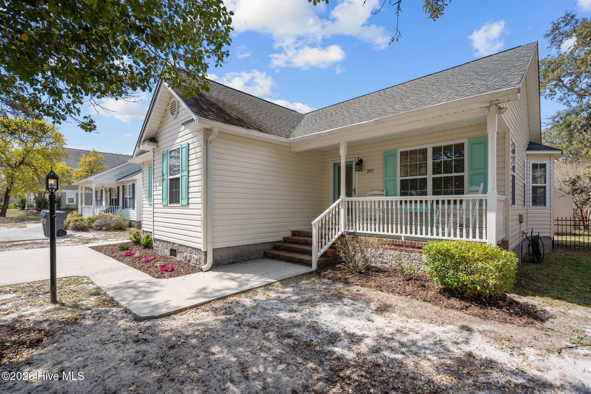 100564732 | Photo 37