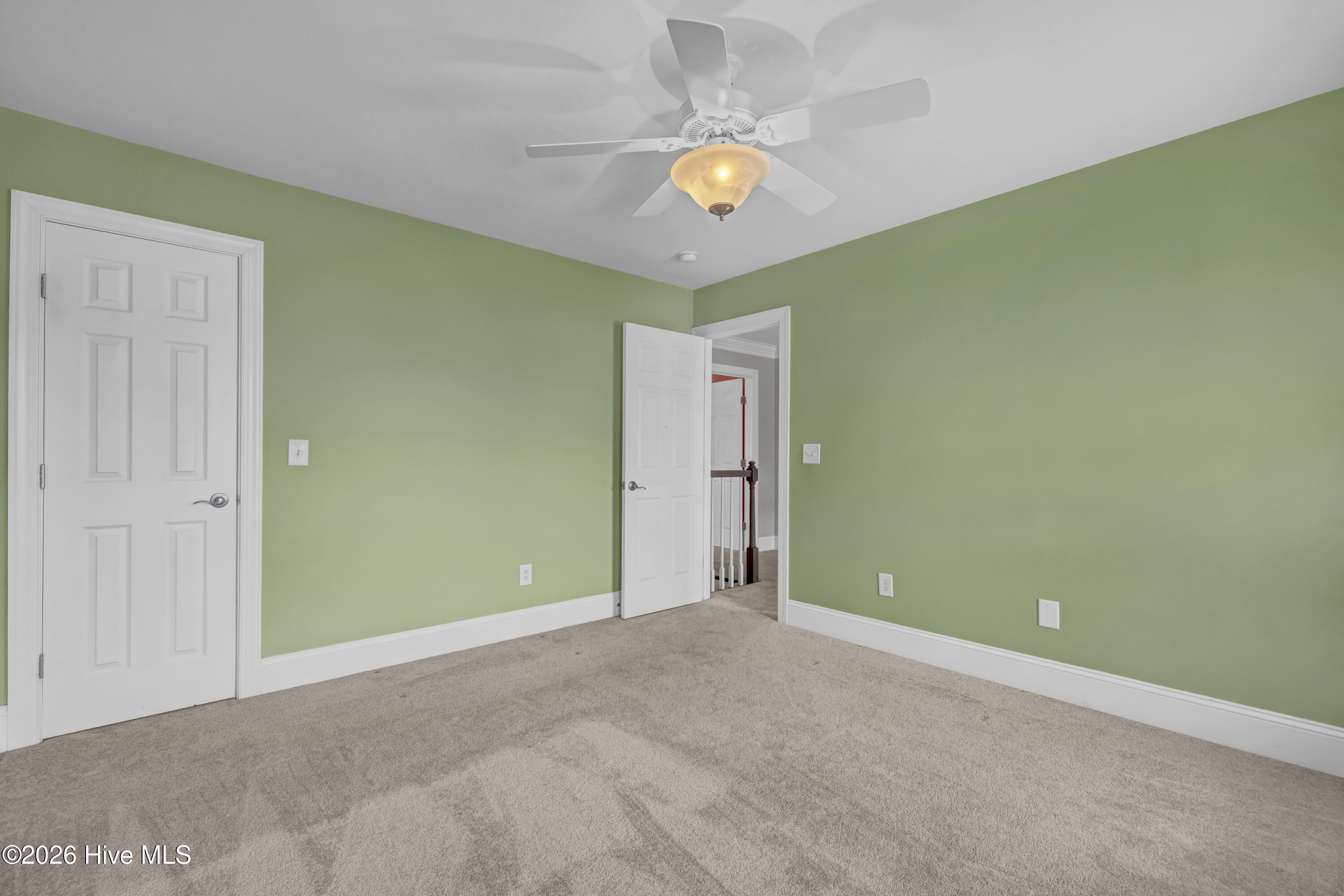 100555649 | Photo 28