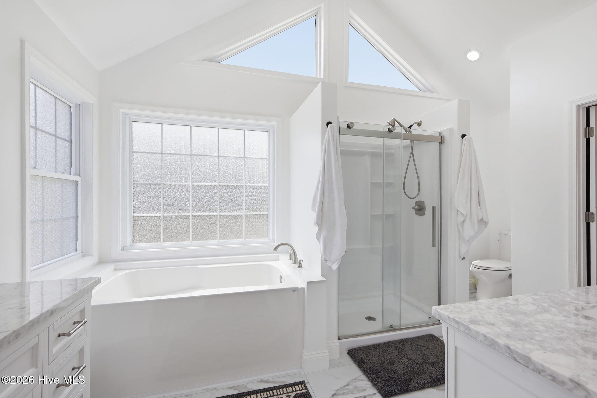 138 Yacht Club Drive,Newport