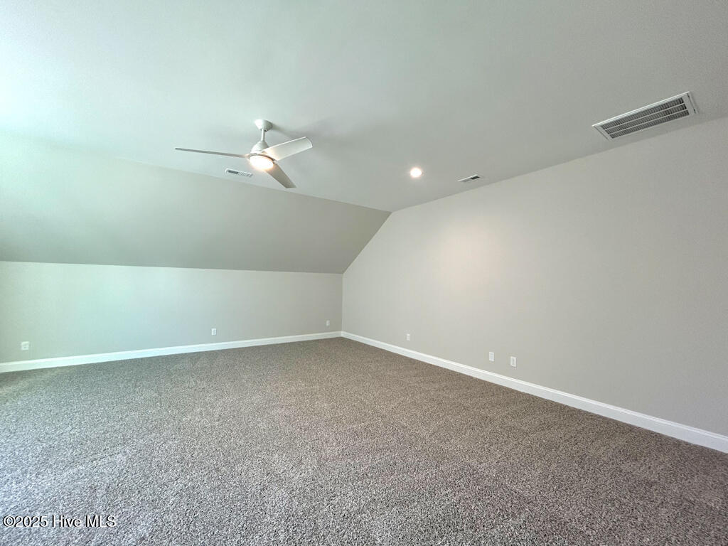 100510187 | Photo 68