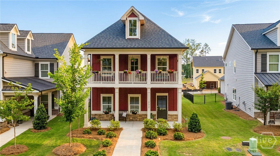 FEATURED LISTINGS