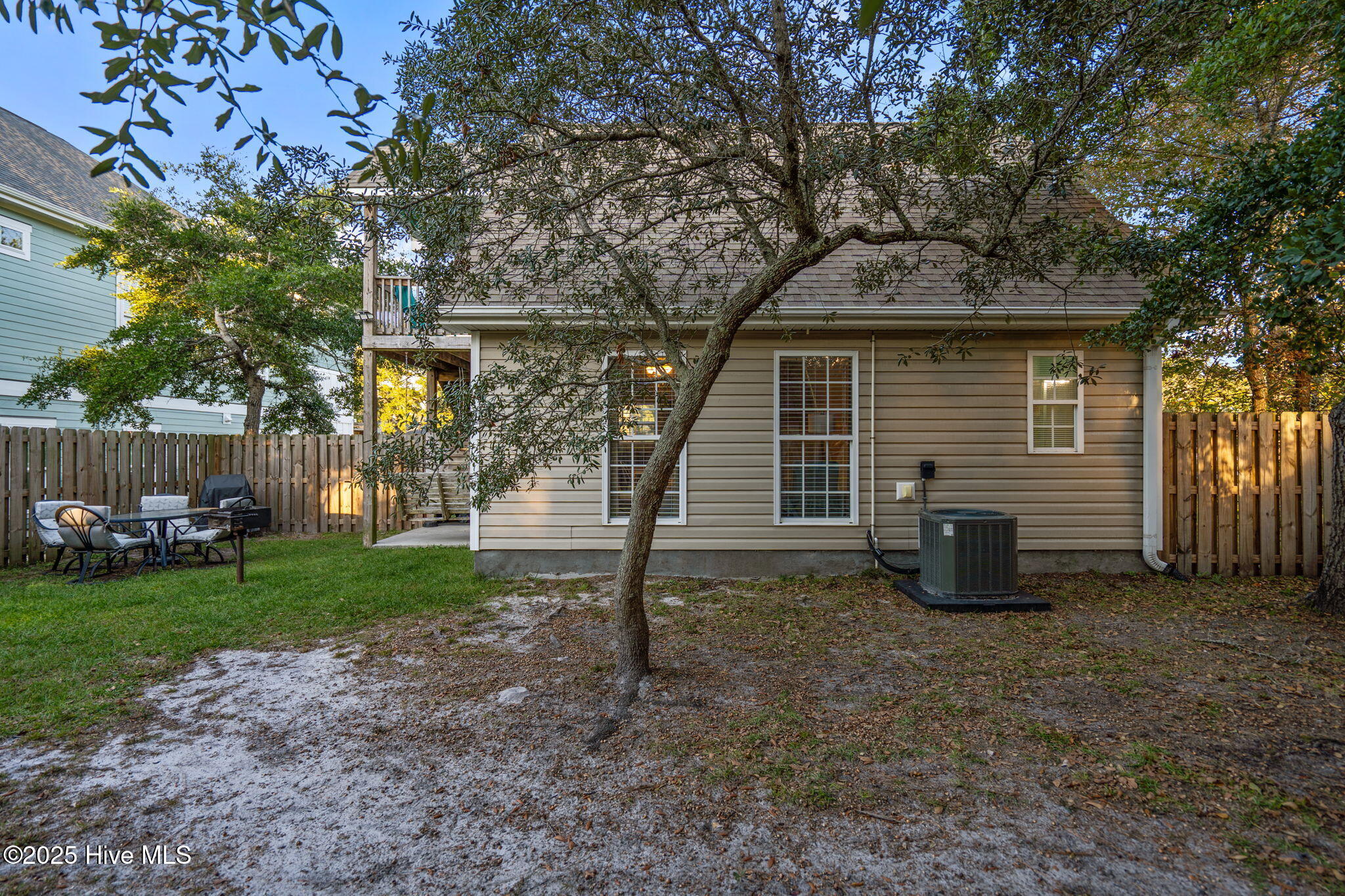 100537146 | Photo 52