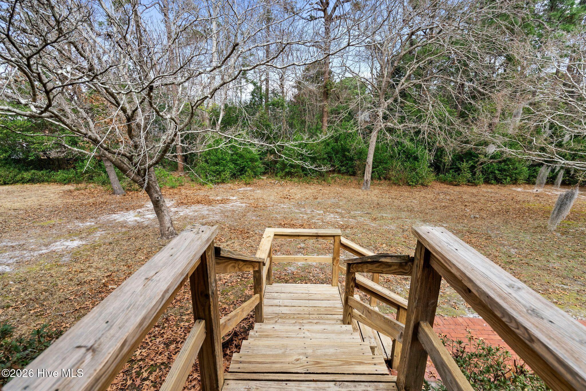 100555910 | Photo 45