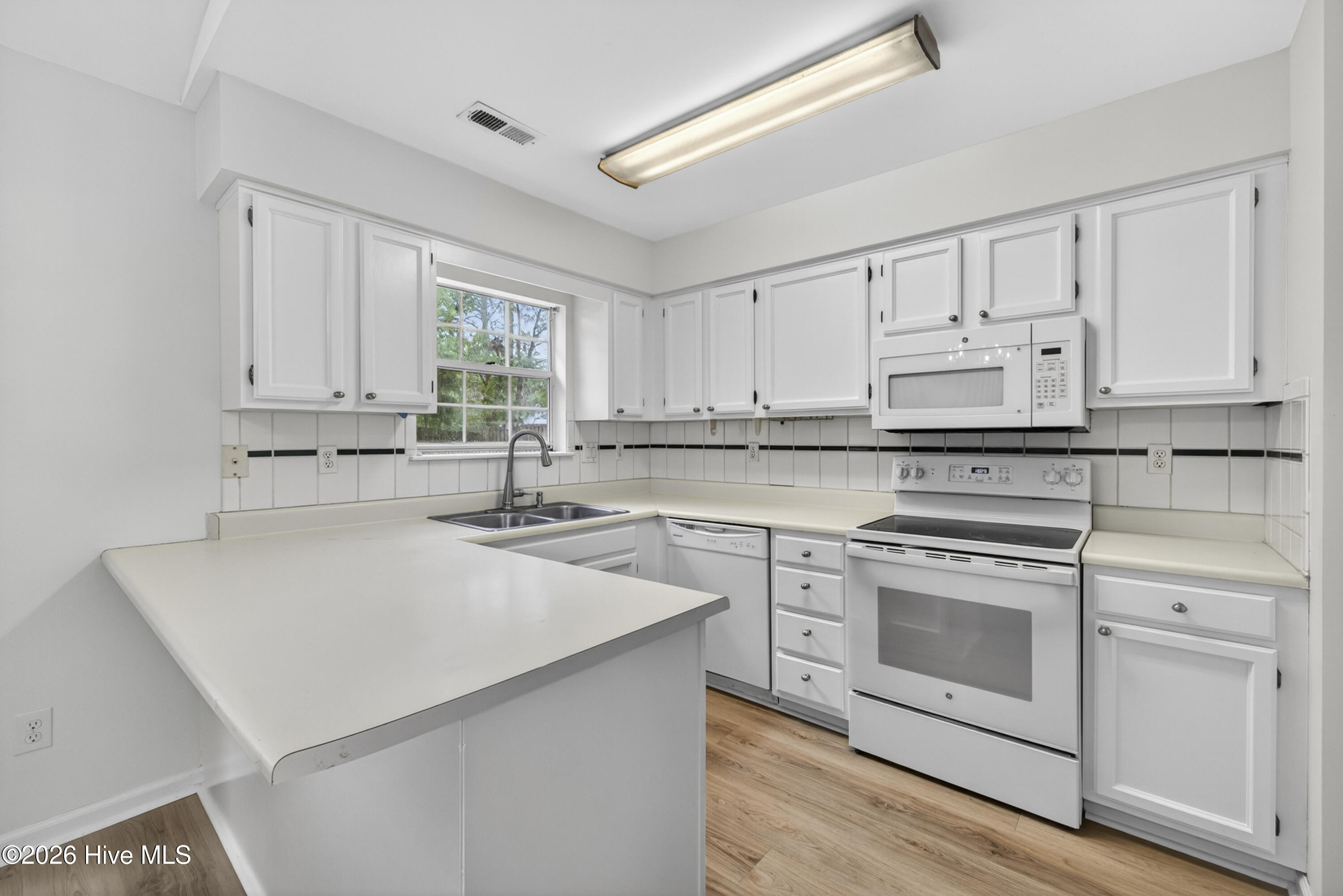 4653GrinnellsCourt-21
