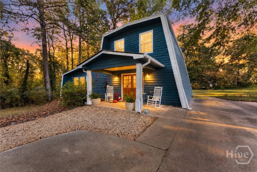 100 Hidden Hills Lane