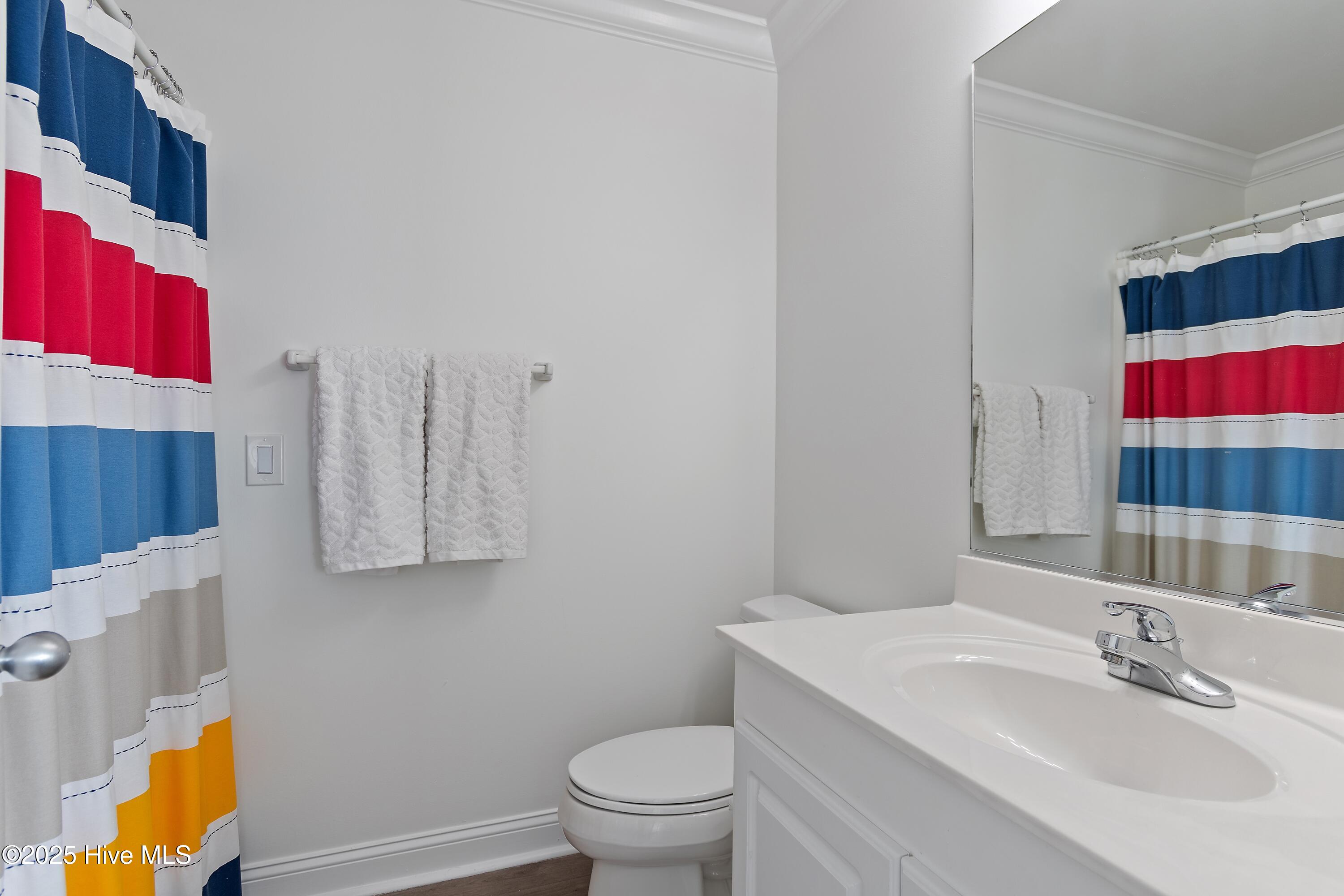 100536702 | Photo 87