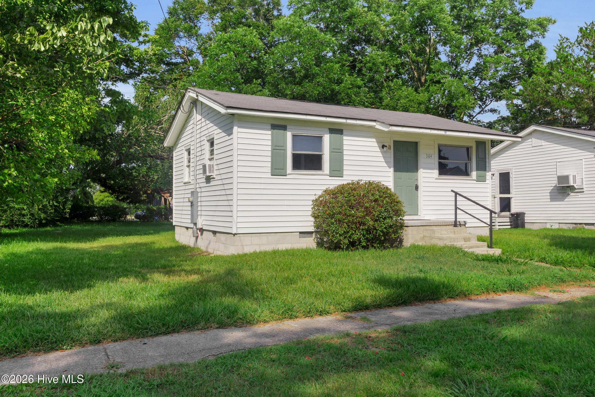 304 N B Street,Bridgeton