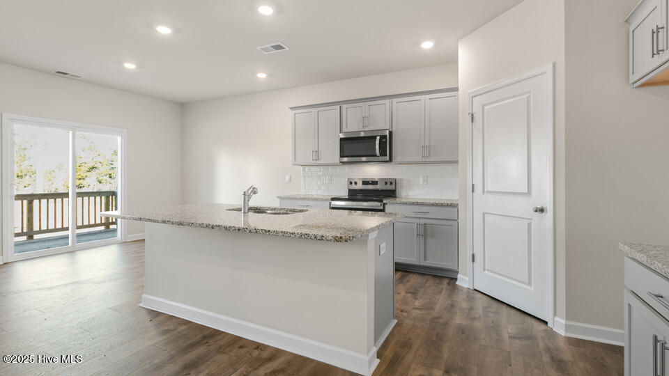 gretchen-pines-lot-70-013