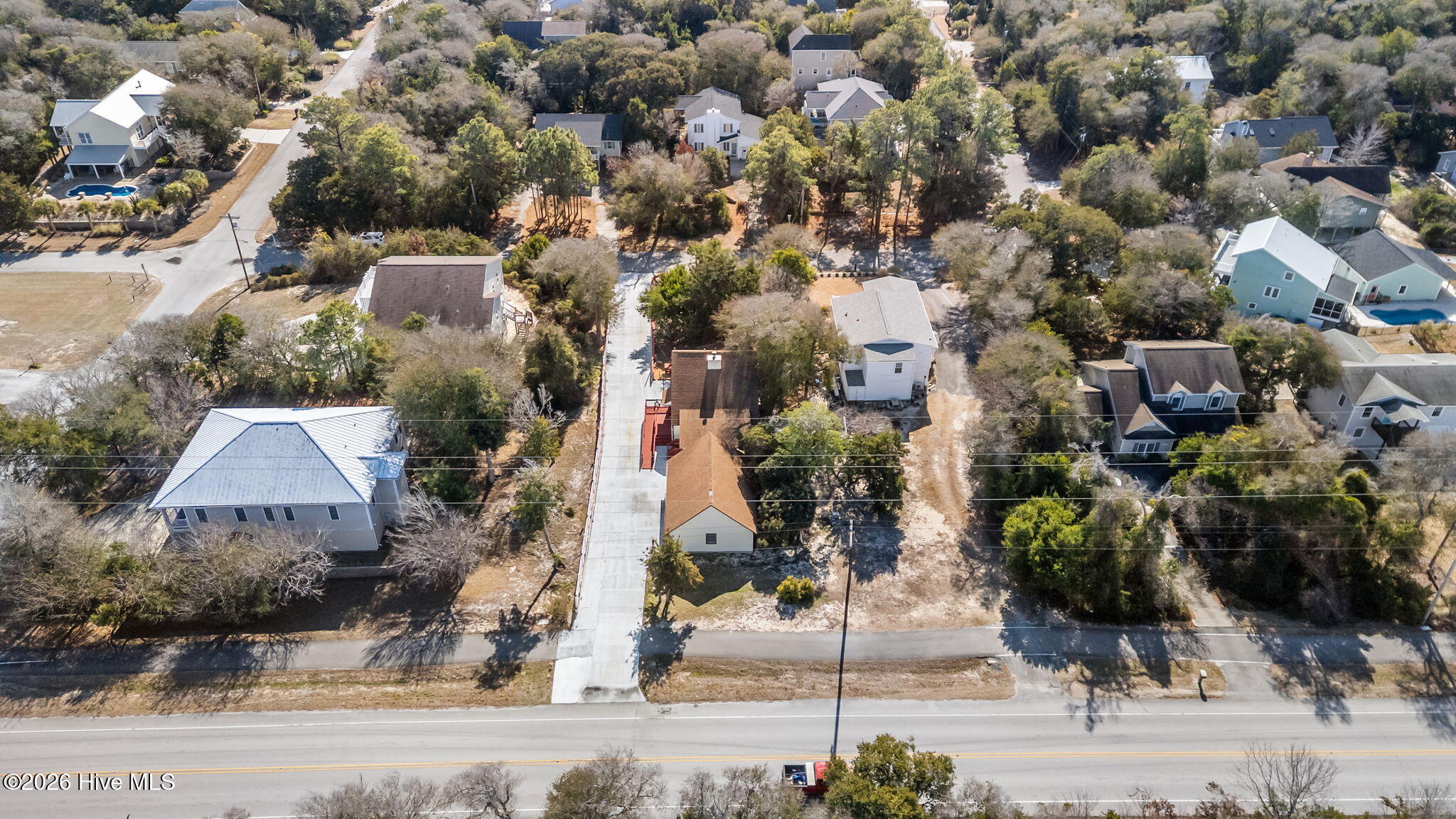 100553016 | Photo 46