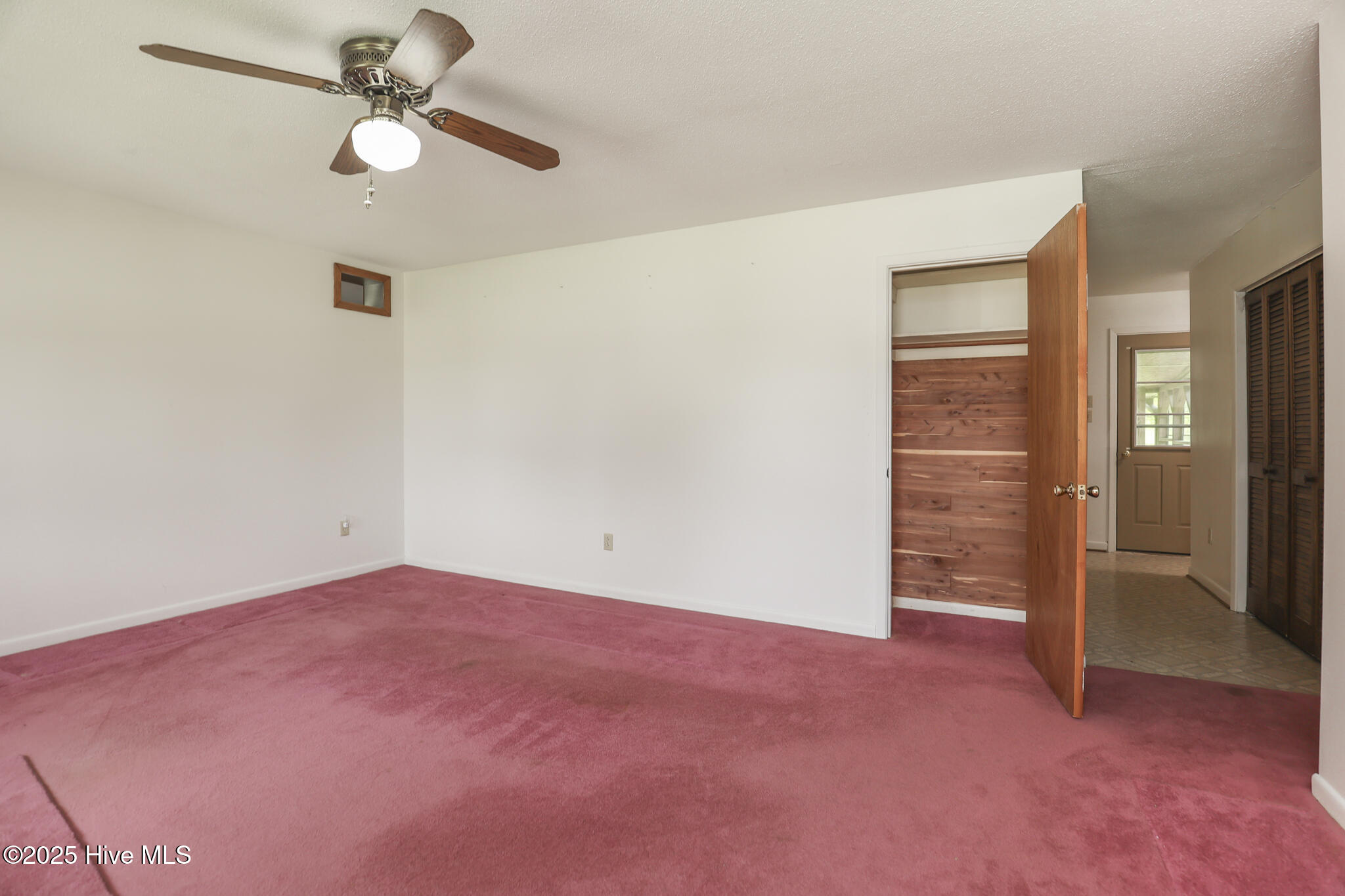 16 Colonial Drive, Jacksonville, NC 28546 – photo 7: 16 Colonial-21