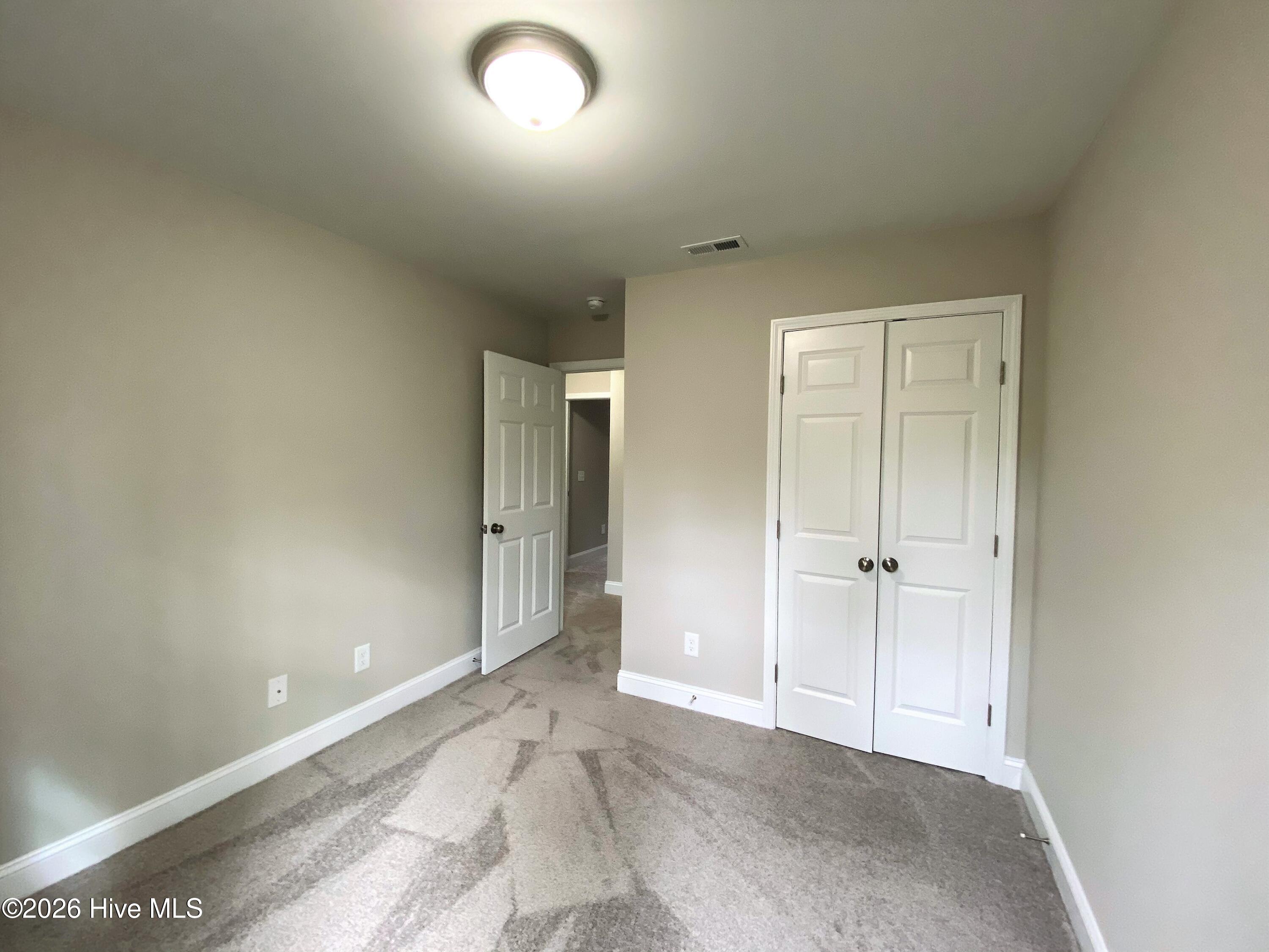 100552666 | Photo 13