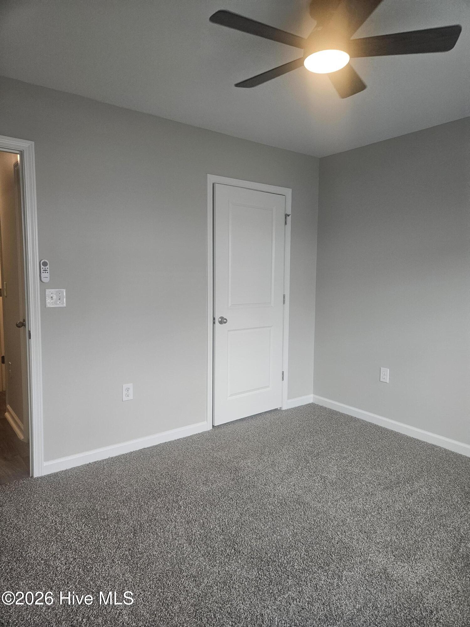 100556834 | Photo 19