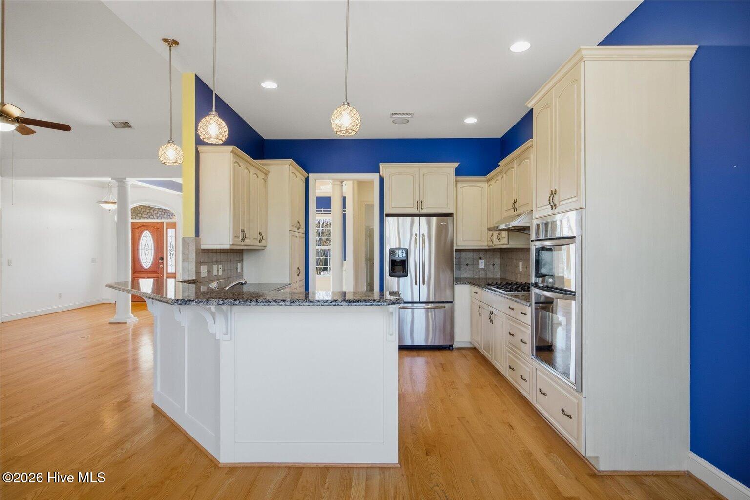 100557521 | Photo 20