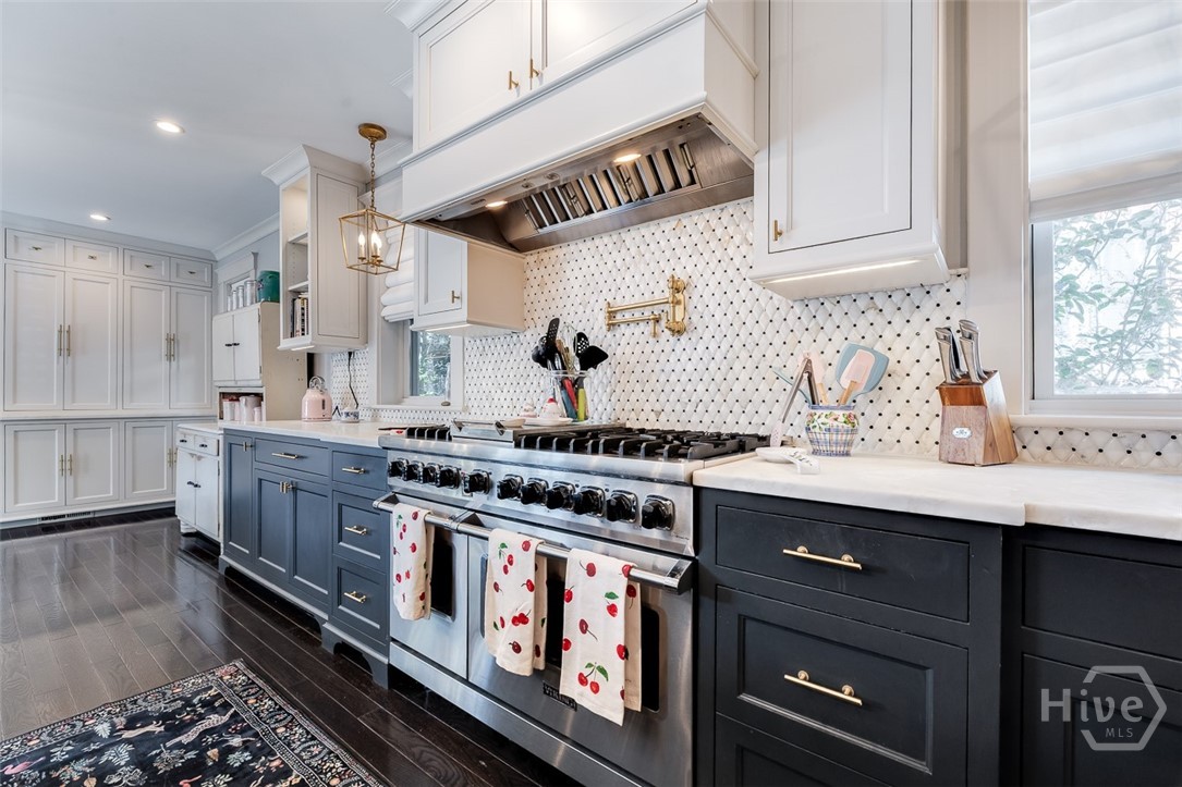 37 E 50Th Street, Savannah, GA, 31405