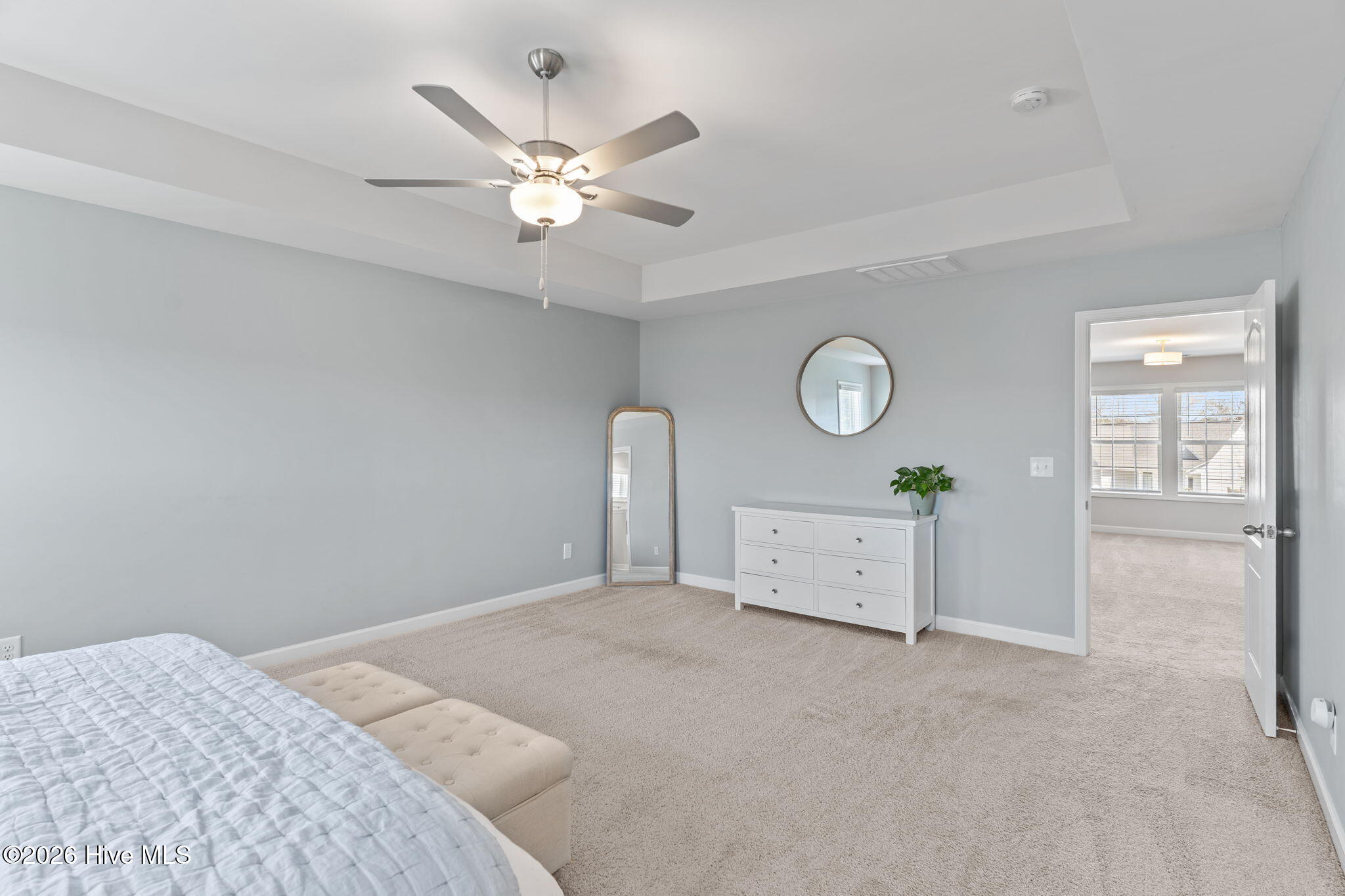 100557383 | Photo 27