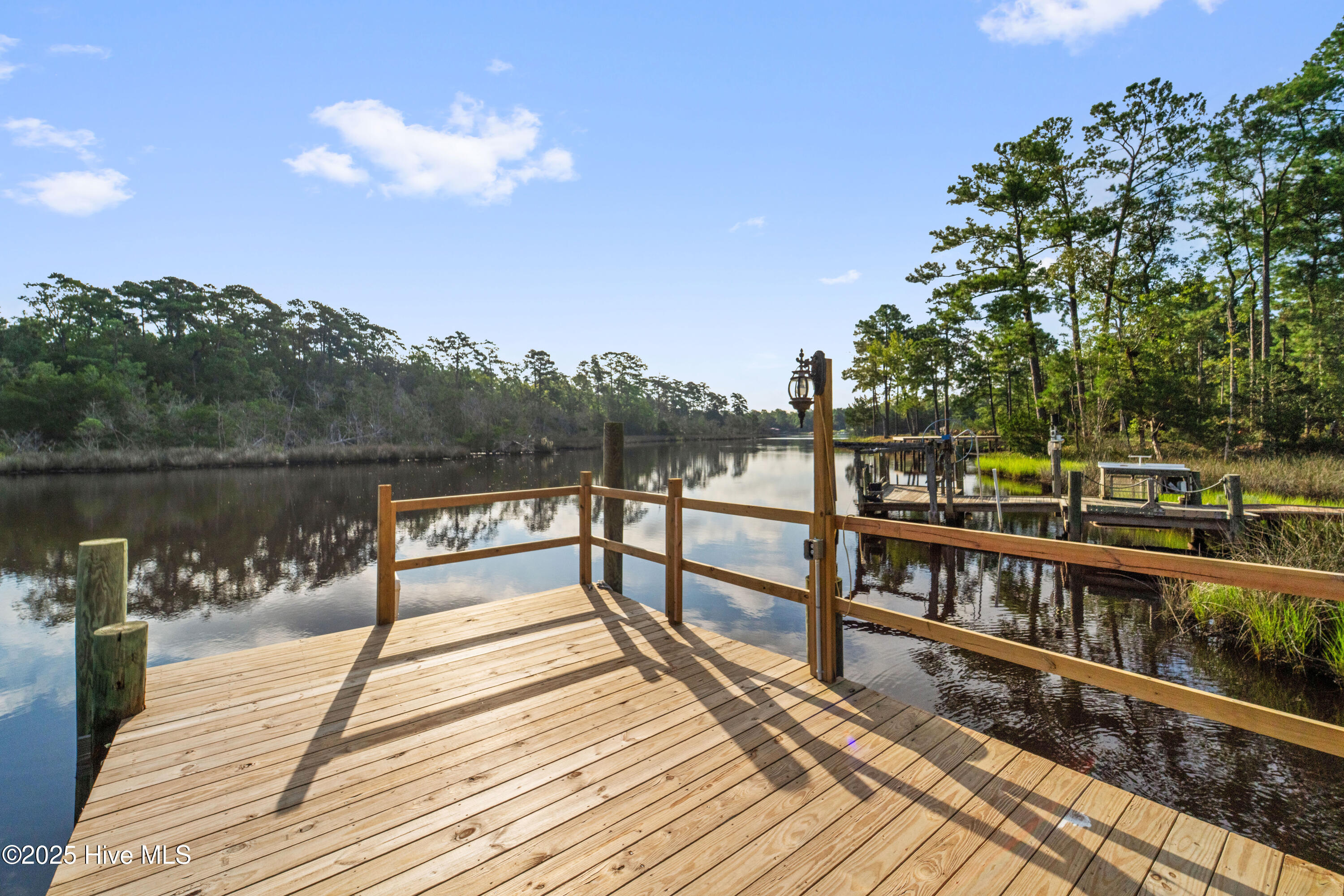 100559136 | Photo 28