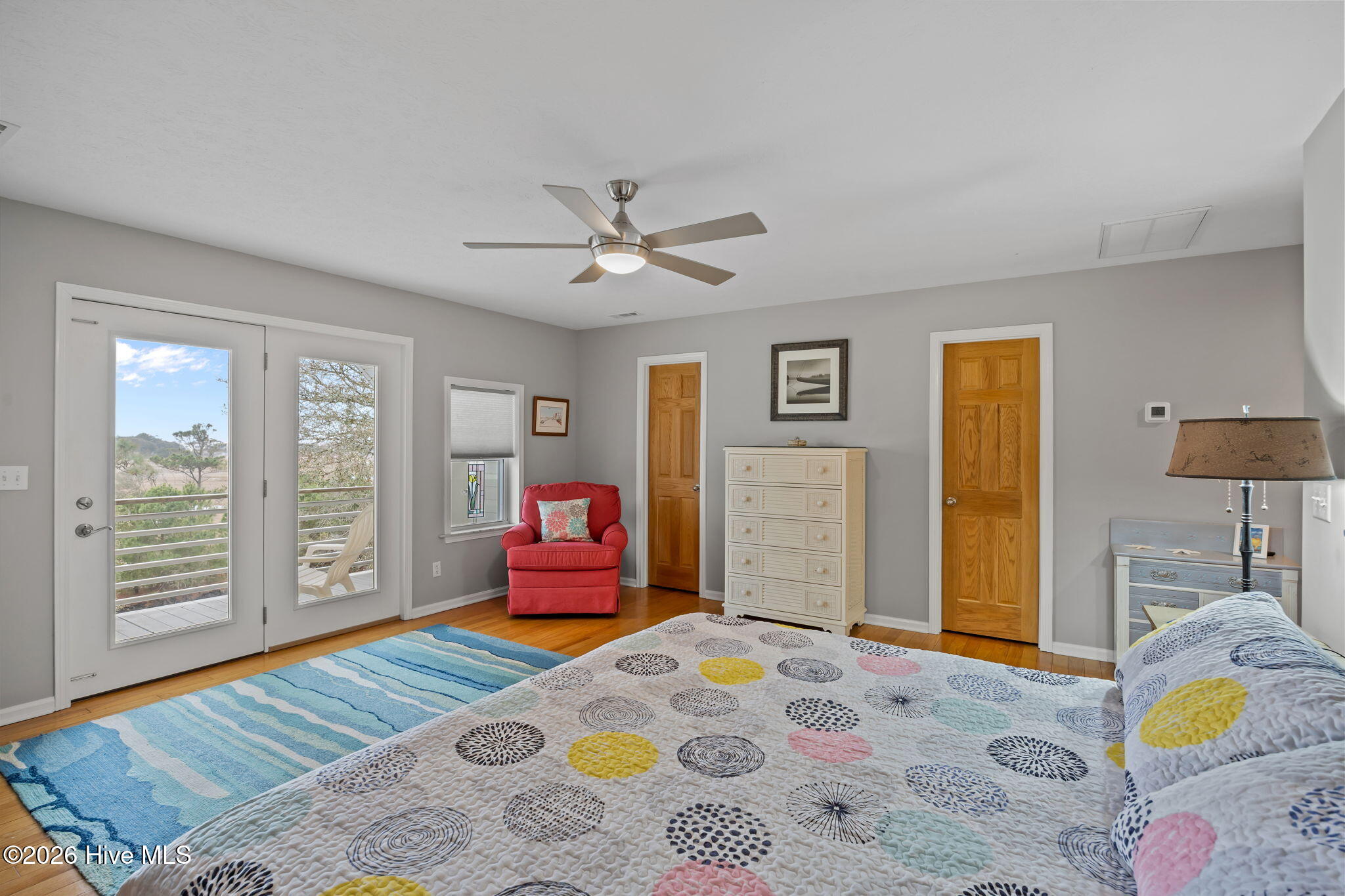 100558416 | Photo 30