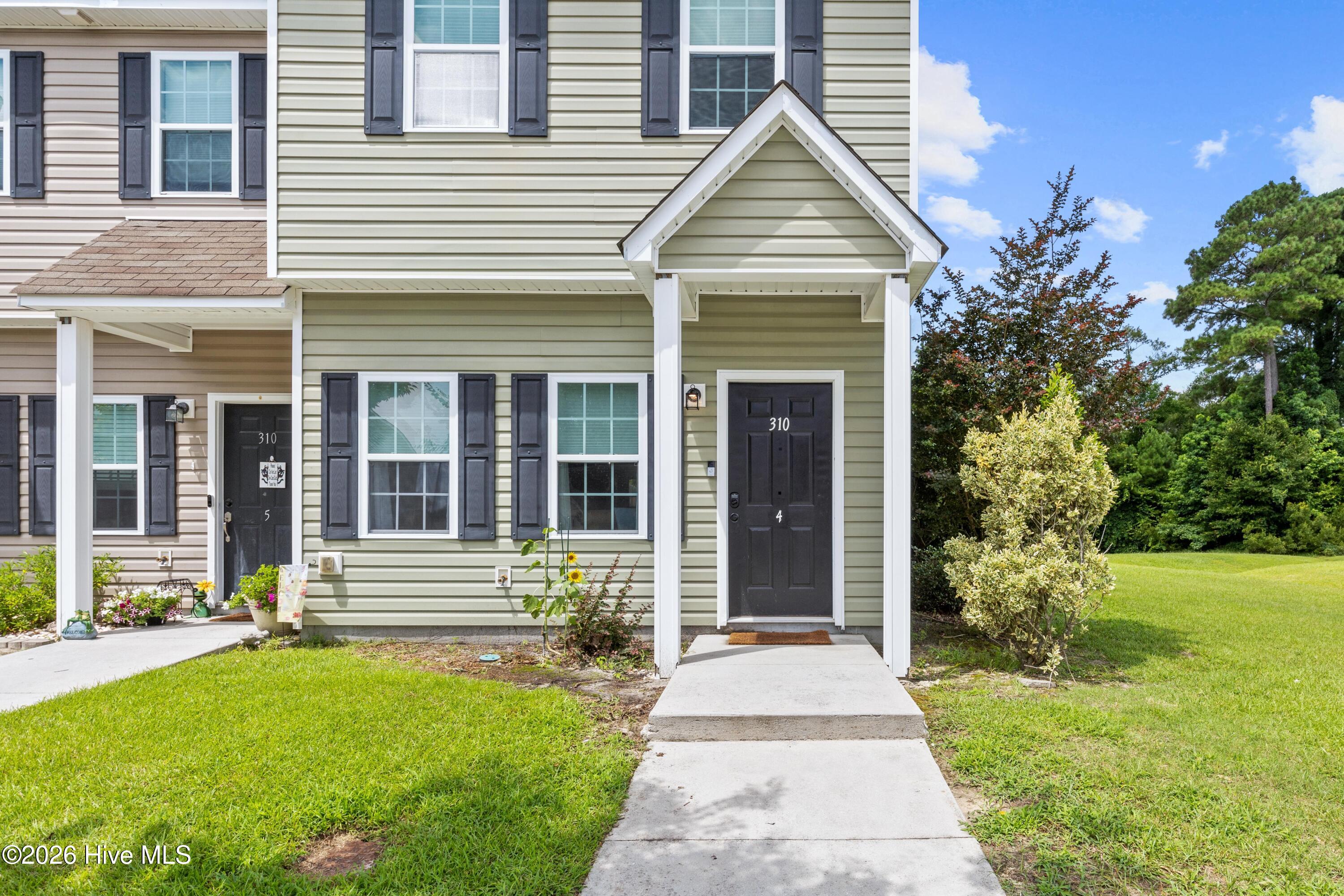 Homes for sale in Hubert, NC | 310 Burley Dr #4, Hubert, NC 28539 | MLS# 100576417