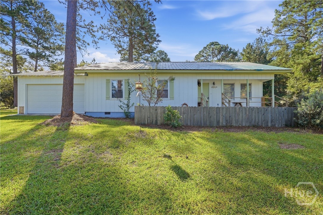 Photo 2 of Single family home for sale at 618 Cw Collins St, Screven, GA 31560 | MLS# SA364821 | Listing updated on 2026-10-09