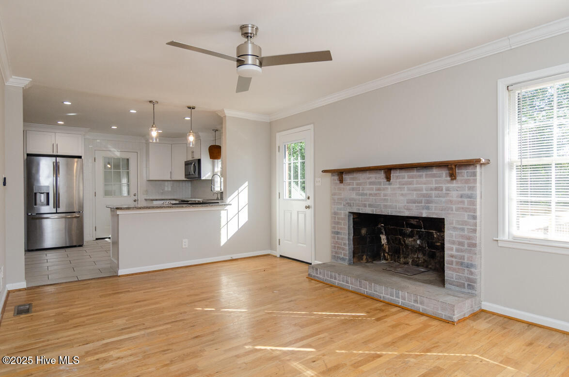 100515505 | Photo 12