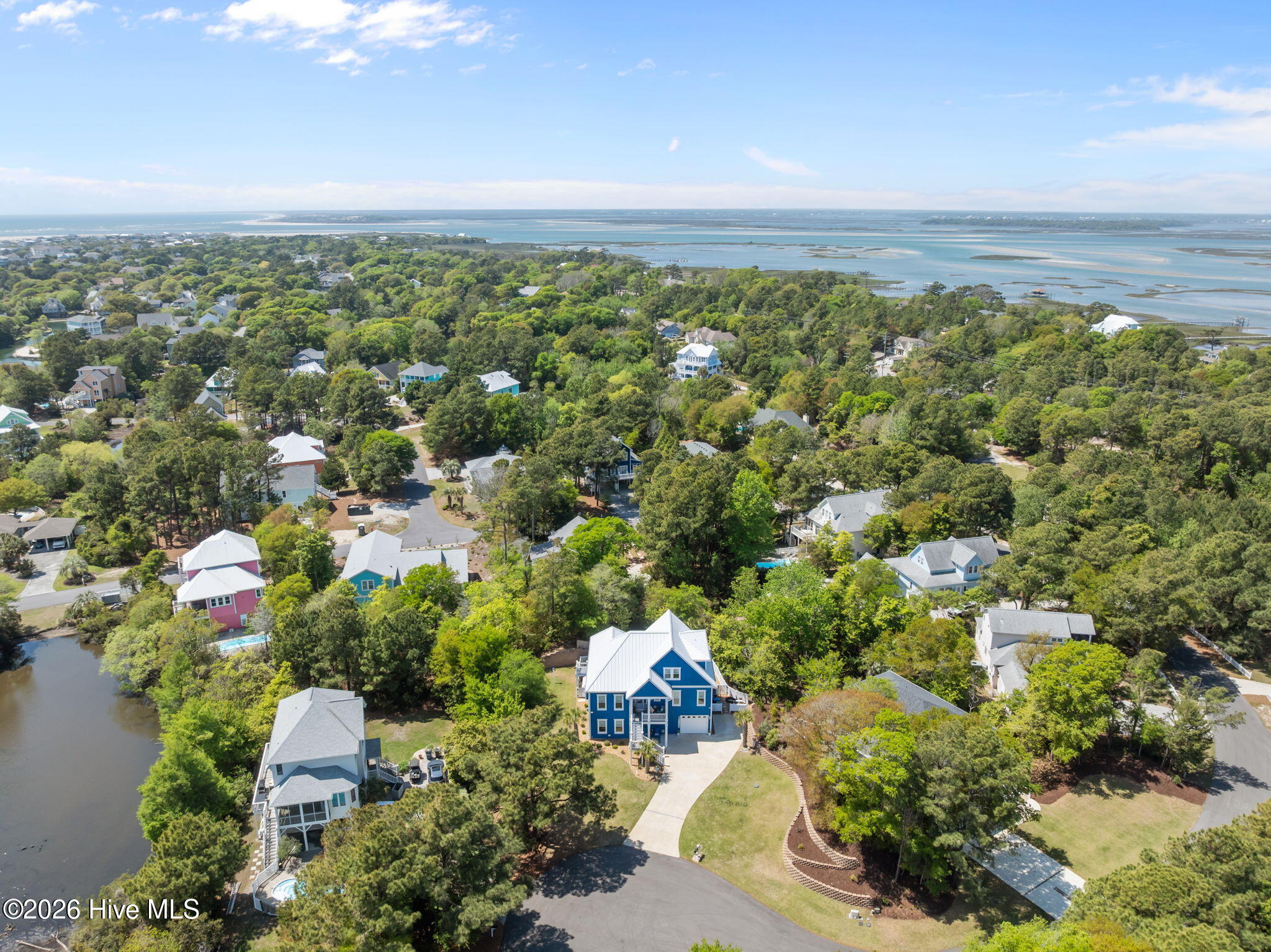 100567463 | Photo 78