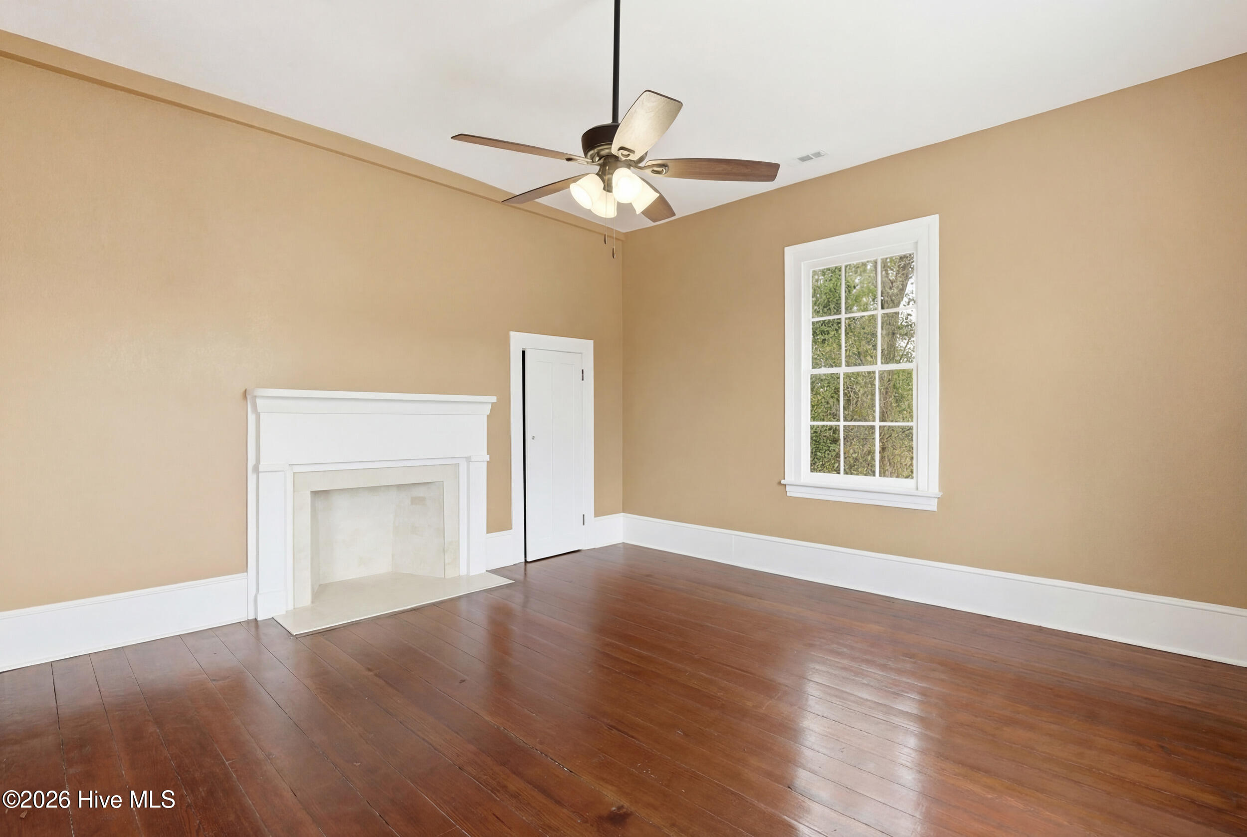 100552252 | Photo 22