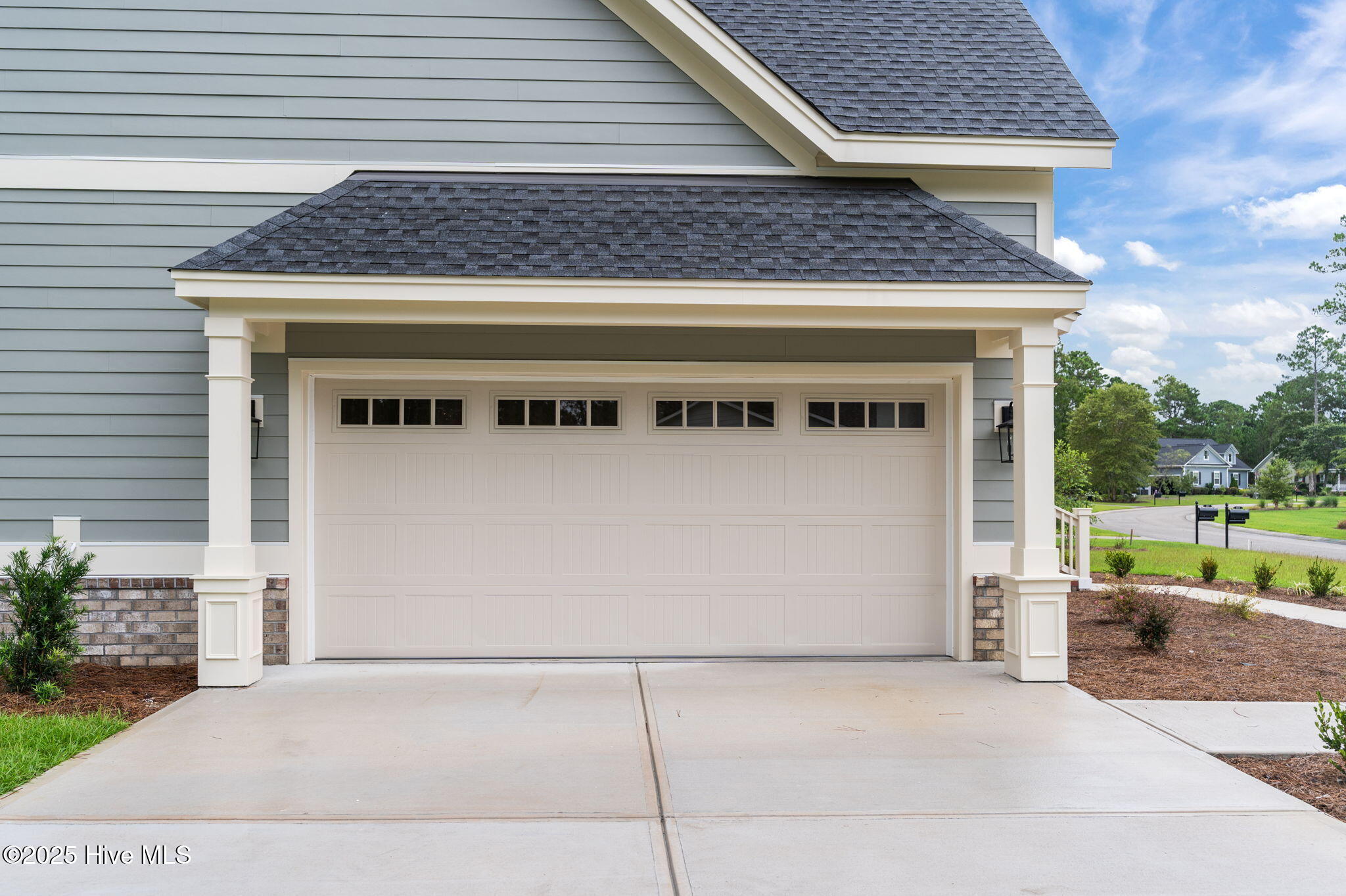 100525046 | Photo 45