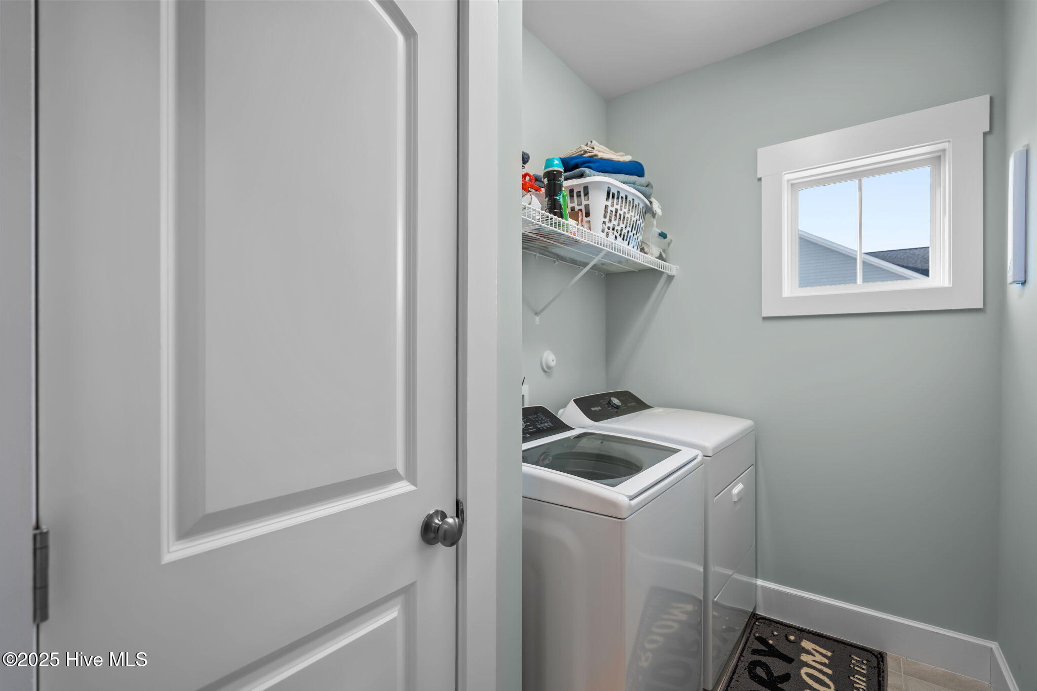 100537659 | Photo 37