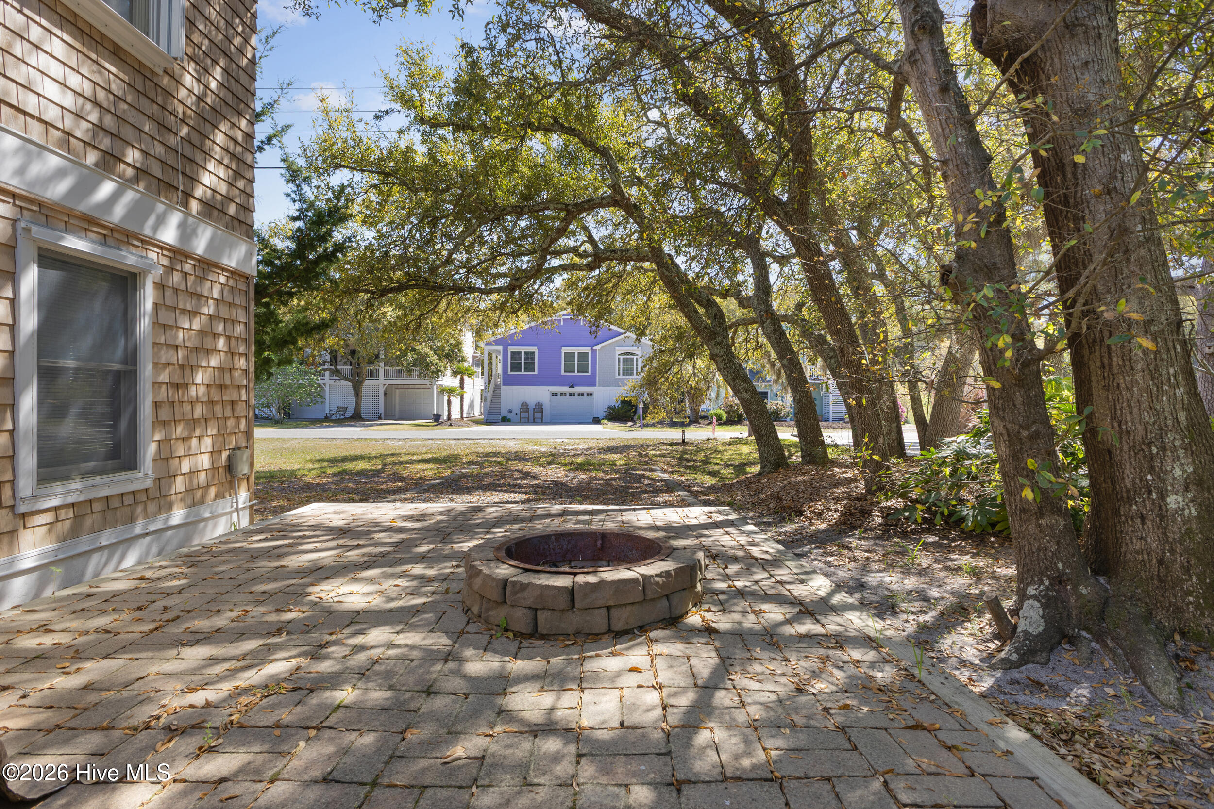 100535794 | Photo 82