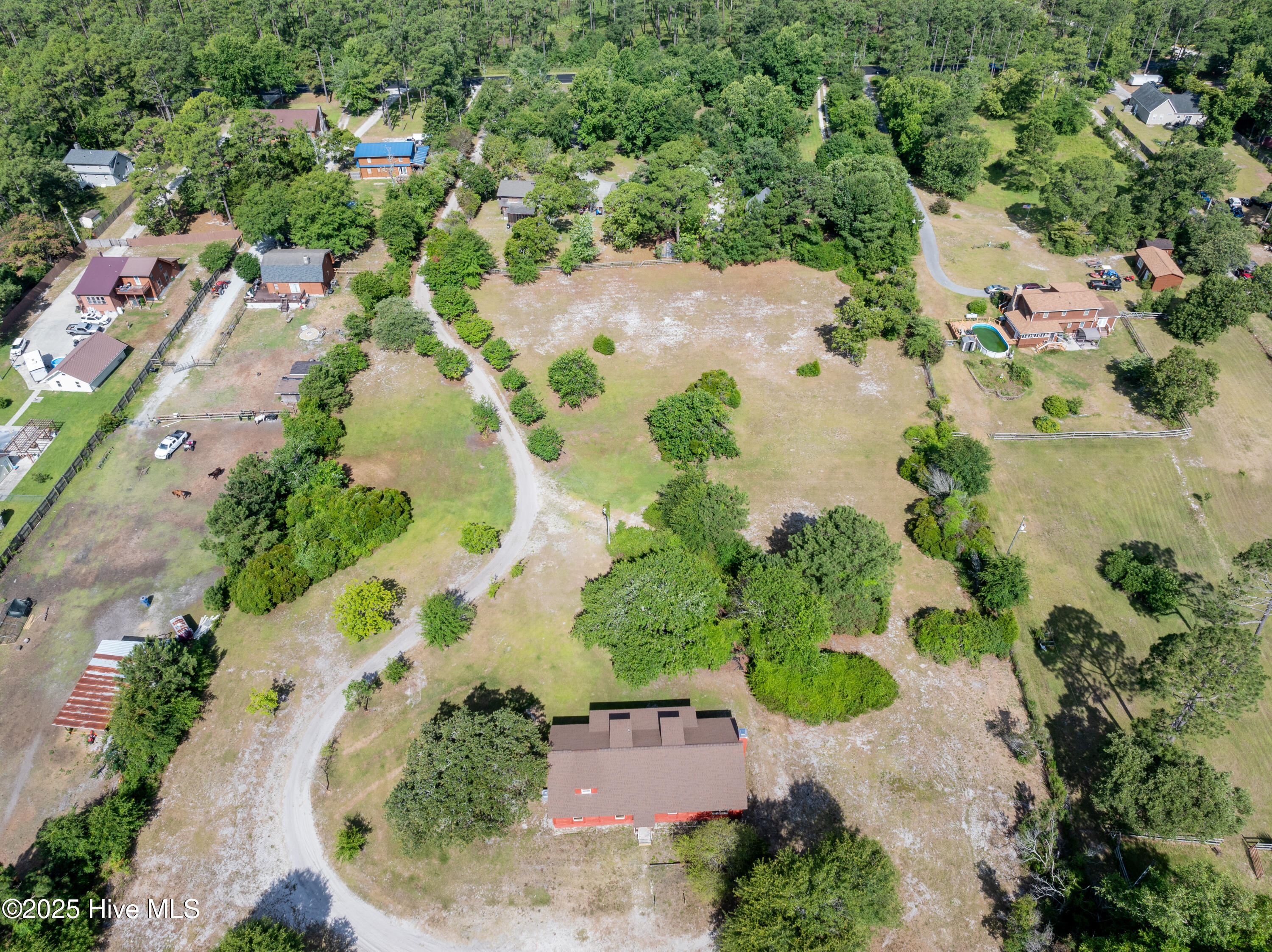 100520463 | Photo 20