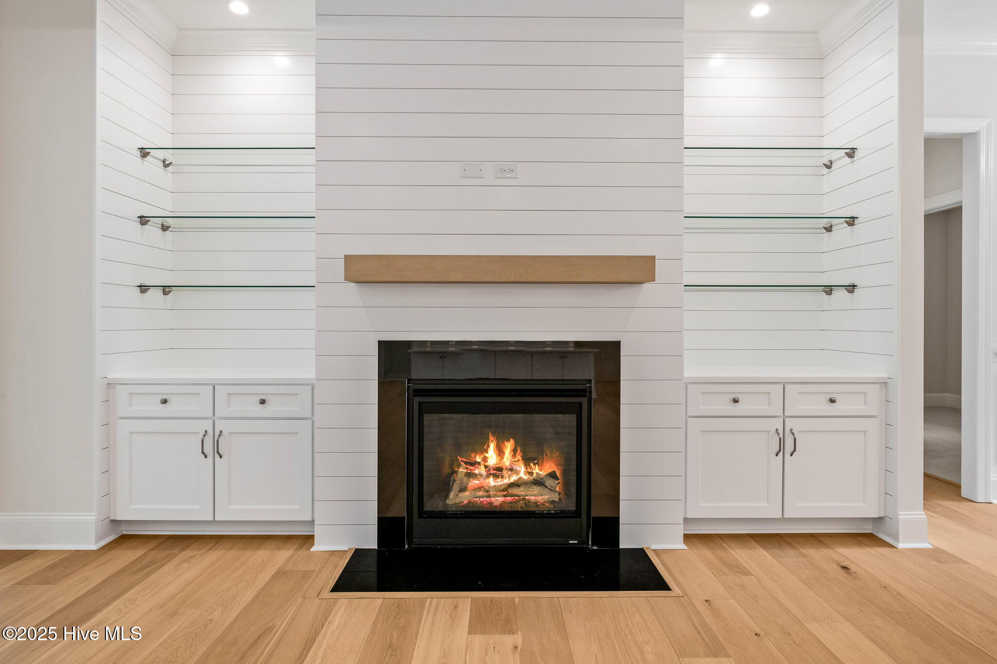 100535512 | Photo 15