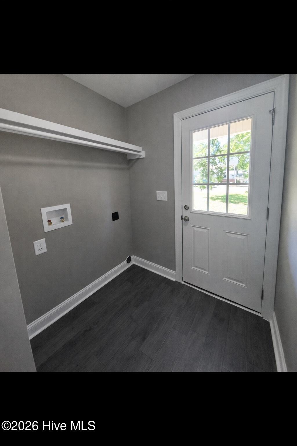 Homes for sale in Clinton, NC | 802 Holmes St, Clinton, NC 28328 | MLS# 100548606